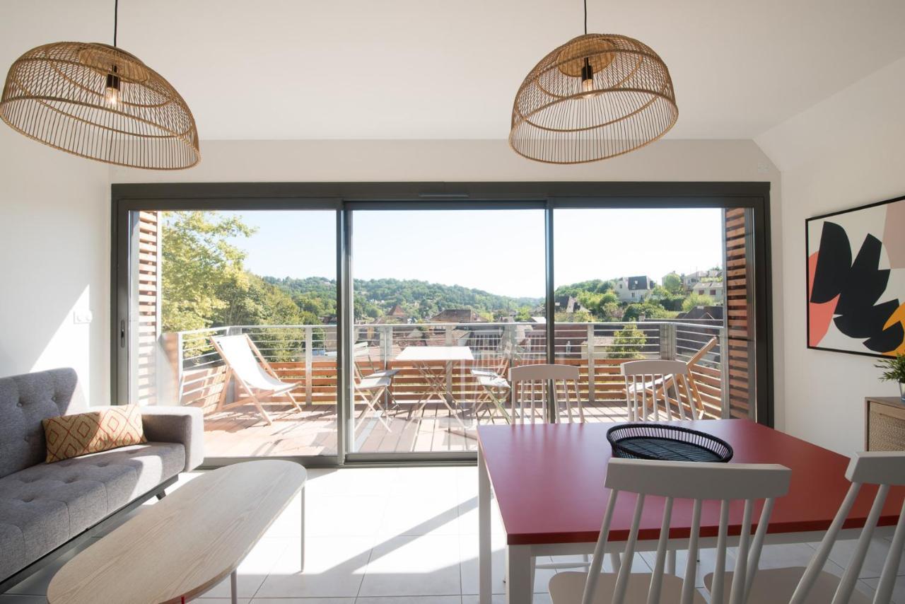 "Le Soleil Levant" Avec Balcon Et Parking Prive, 2 Adultes Et 1 Enfant Sarlat Exterior foto