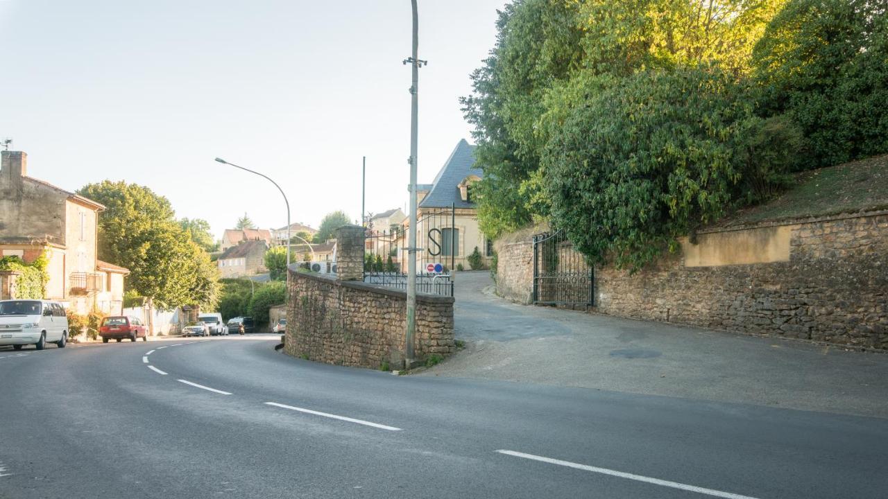 "Le Soleil Levant" Avec Balcon Et Parking Prive, 2 Adultes Et 1 Enfant Sarlat Exterior foto